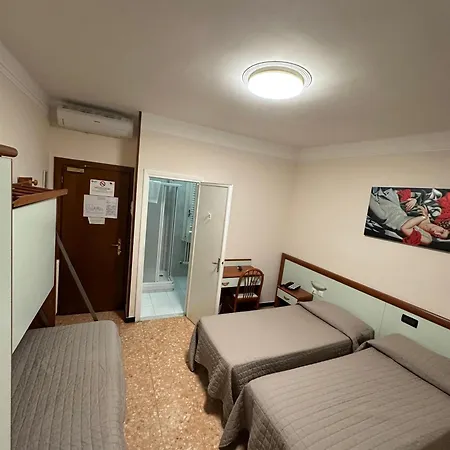 Hotel Svizzera Arma di Taggia Exterior photo